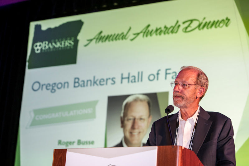 OBA Inducts Roger Busse into Oregon Bankers Hall of Fame